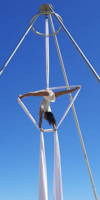 acrobaties aeriennes , animations , alpes maritimes , portique aerien